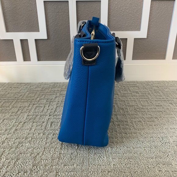 Thirty-One Miles of Style Daring Cobalt Pebble Bag - Picture 6 of 12